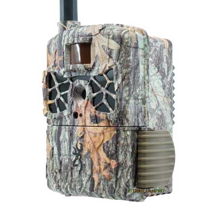 Front Angle view of the Browning Wireless Defender Cellular Trail camera 