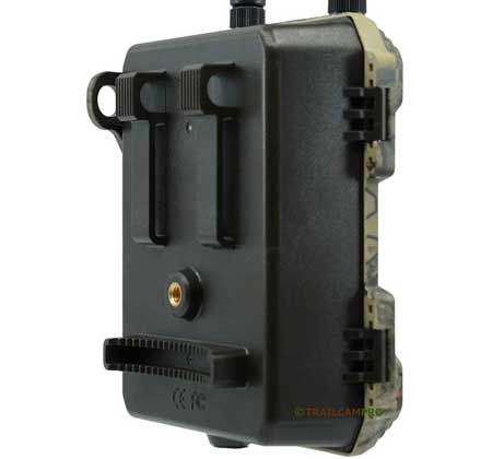 Snyper commander trail camera back view width="450" height="420"